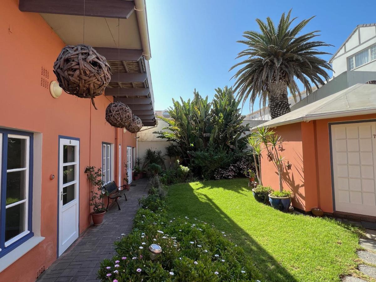The Secret Garden Guesthouse Swakopmund Exteriör bild