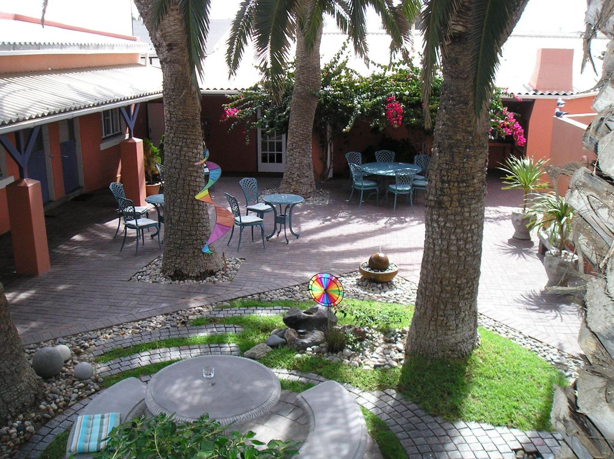 The Secret Garden Guesthouse Swakopmund Exteriör bild